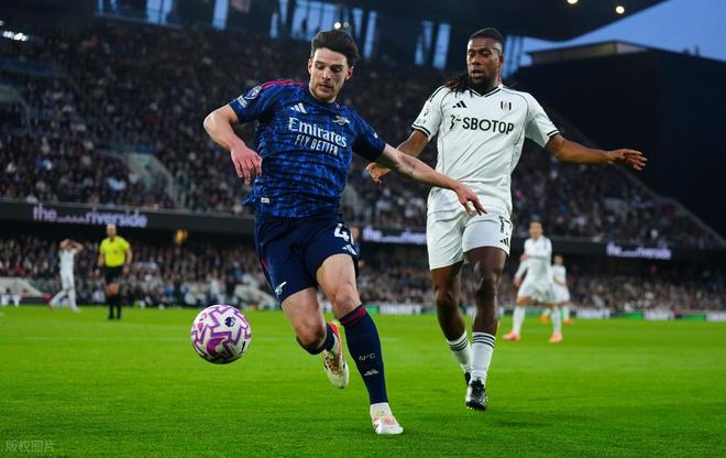 关于里程碑夜纽卡斯尔扳平良机，英超今晚刷纪录，目标明确，更衣室氛围转暖的信息