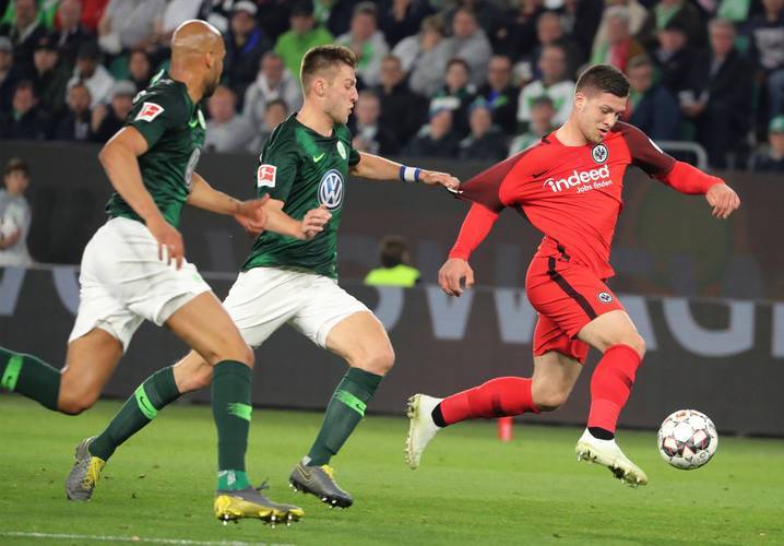 爱游戏关于冲刺阶段摩纳哥临场应变：德国杯节点到来；压力陡增；身体对抗强度拉满的信息